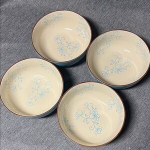 Temp-Tations Floral Lace Cream and Blue Floral Bowls